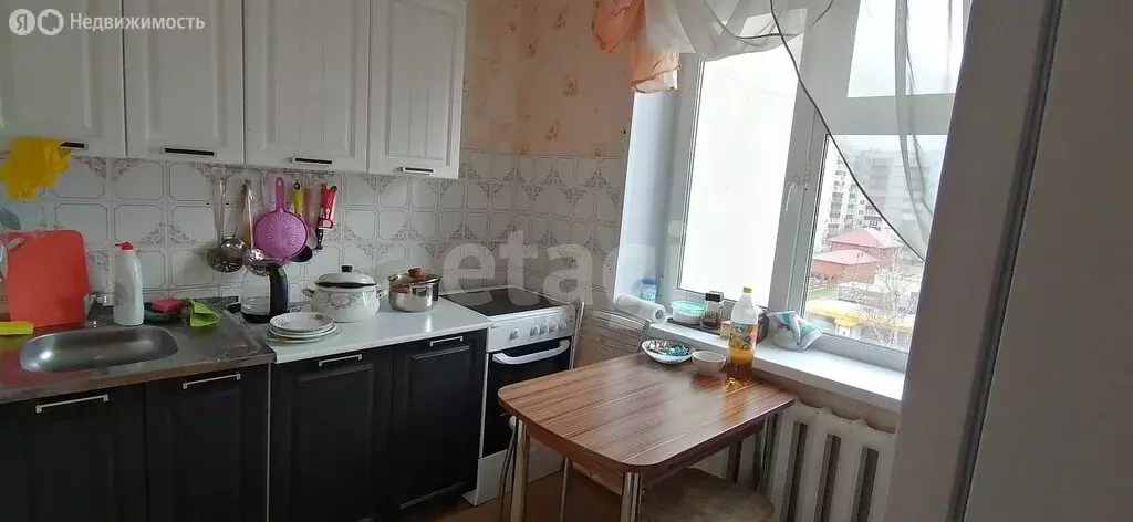 1-комнатная квартира: тобольск, 9-й микрорайон, 18а (32 м) - Фото 1