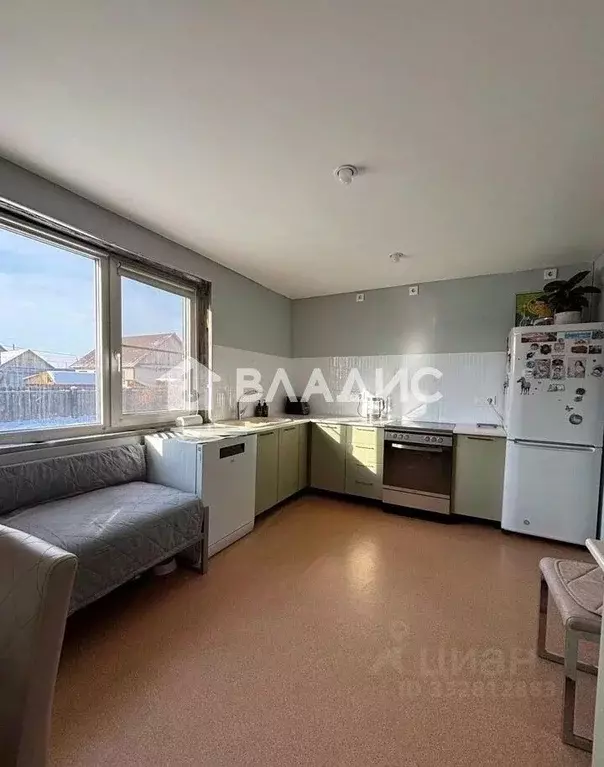 Дом в Бурятия, Улан-Удэ ул. Антонова (144 м) - Фото 1
