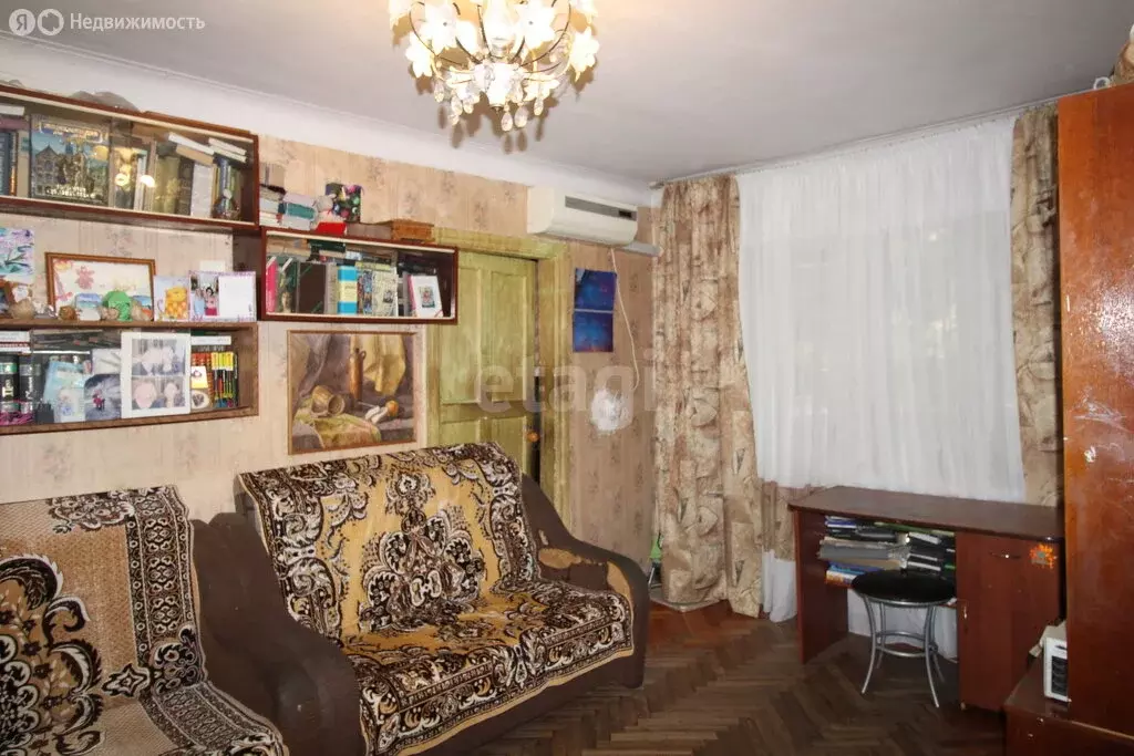 3-комнатная квартира: Краснодар, Центральный внутригородской округ, ... - Фото 0