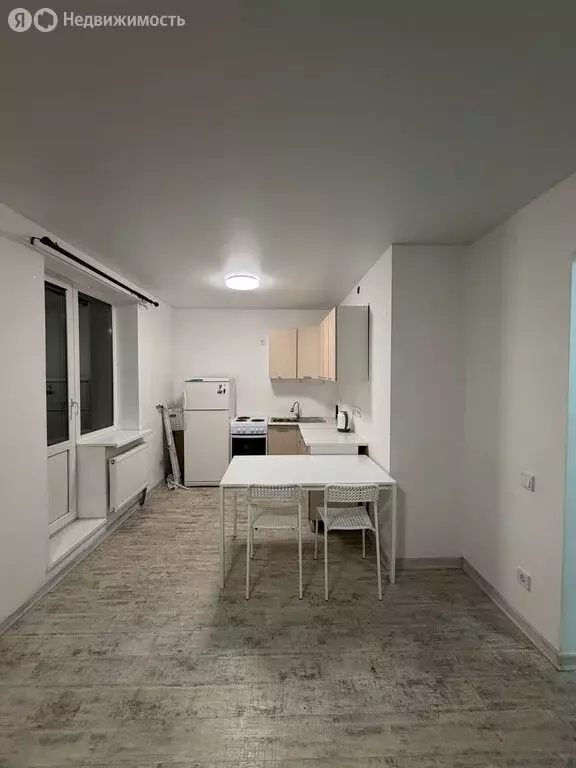 Квартира-студия: посёлок Металлострой, Садовая улица, 6 (30.7 м) - Фото 1