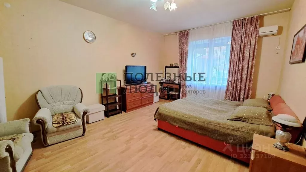 3-к кв. Краснодарский край, Геленджик ул. Адмирала Проценко, 12 (93.4 ... - Фото 1