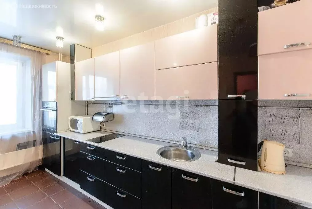 3-комнатная квартира: Томск, улица Лебедева, 40 (68 м) - Фото 2