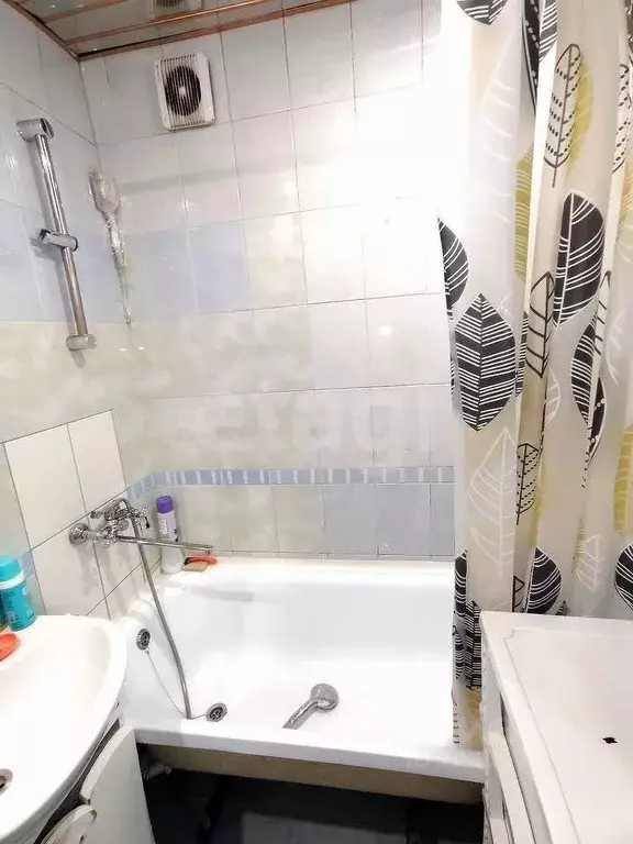 3-к кв. Красноярский край, Красноярск Зеленая Роща мкр, ул. ... - Фото 1