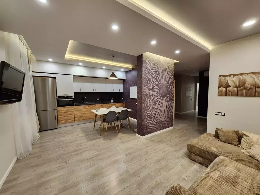 3-к кв. Москва пос. Коммунарка, ул. Бачуринская, 17 (82.3 м) - Фото 1