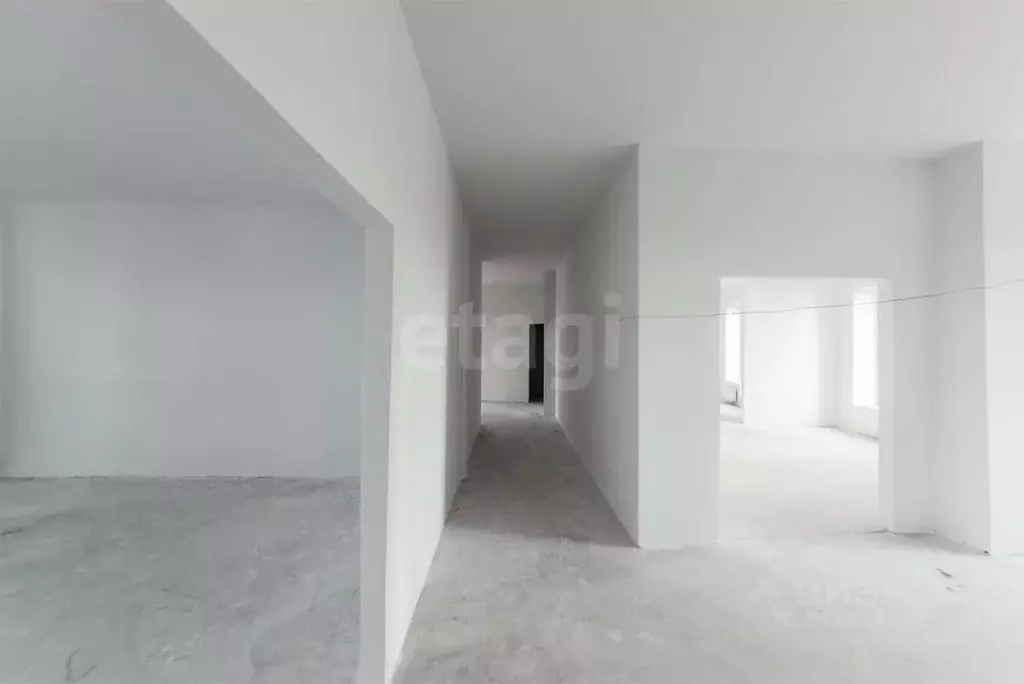 3-к кв. Красноярский край, Красноярск Преображенский мкр, Город ... - Фото 0