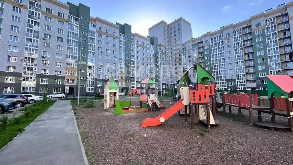 1-к кв. Татарстан, Зеленодольск ул. Комарова, 45А (36.6 м) - Фото 1