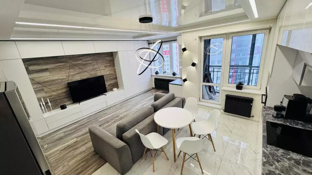 3-к кв. Татарстан, Казань ул. Аметьевская магистраль, 16к1 (94.0 м) - Фото 1