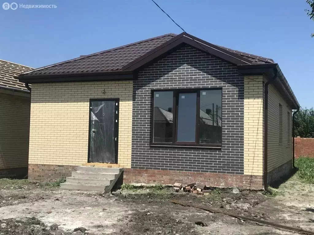 Дом в Ростов-на-Дону, Особенная улица (85 м) - Фото 0