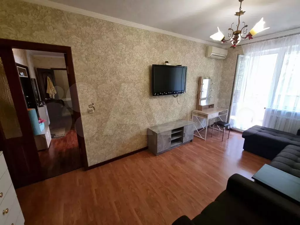 2-к. квартира, 52 м, 2/9 эт. - Фото 0