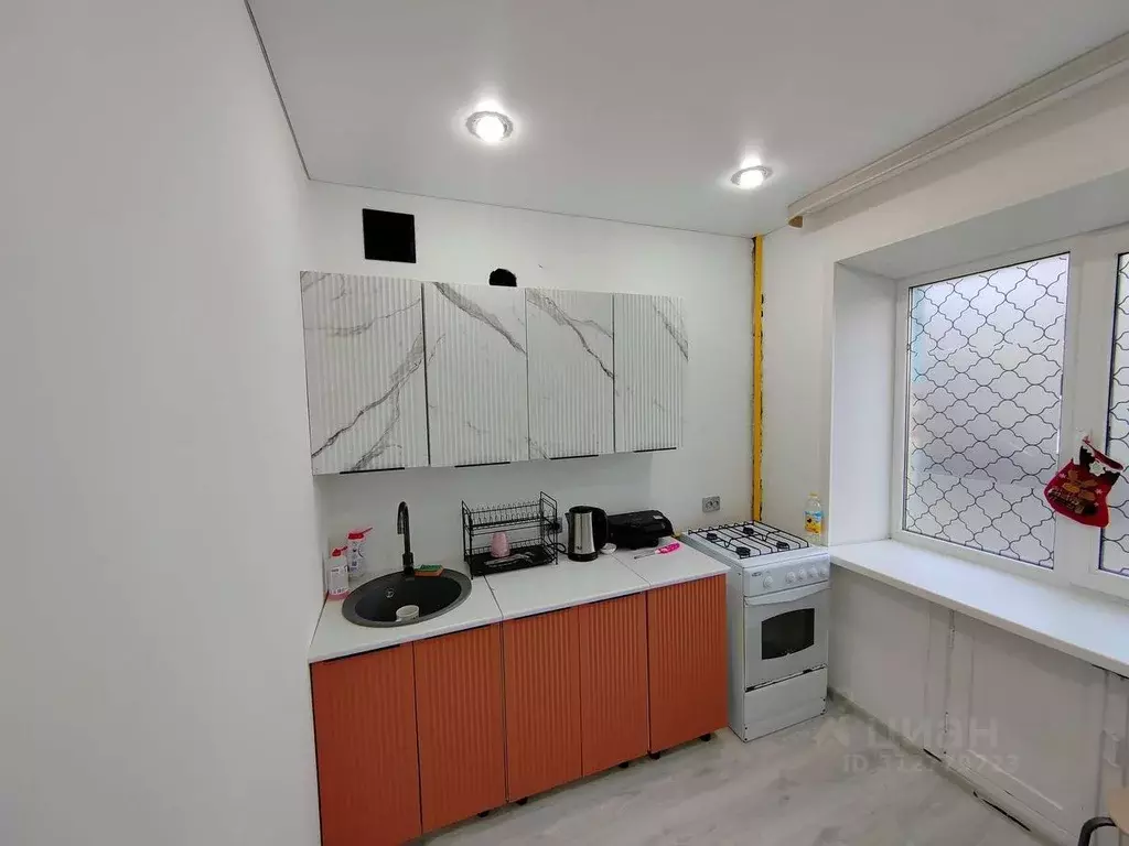 1-к кв. Оренбургская область, Бузулук ул. Шевченко (30.0 м) - Фото 1