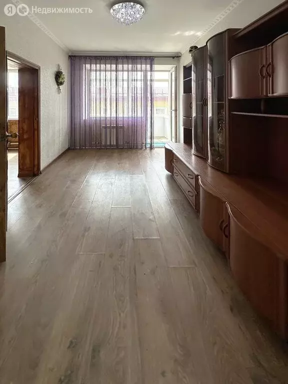 3-комнатная квартира: Находка, улица Седова, 4 (54.8 м) - Фото 1
