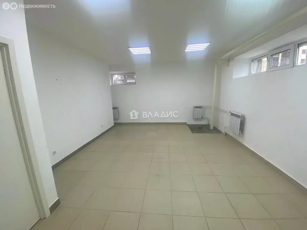 Помещение свободного назначения (27 м) - Фото 0