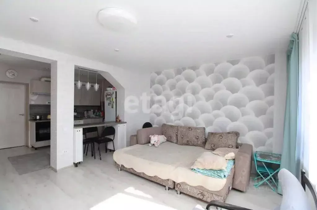 Дом в Красноярский край, Сосновоборский муниципальный округ, с. ... - Фото 1