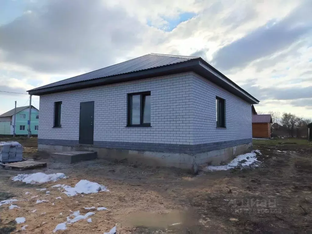 Дом в Алтайский край, Первомайский район, Сибирь ДНТ ул. Пятая, 36 ... - Фото 0