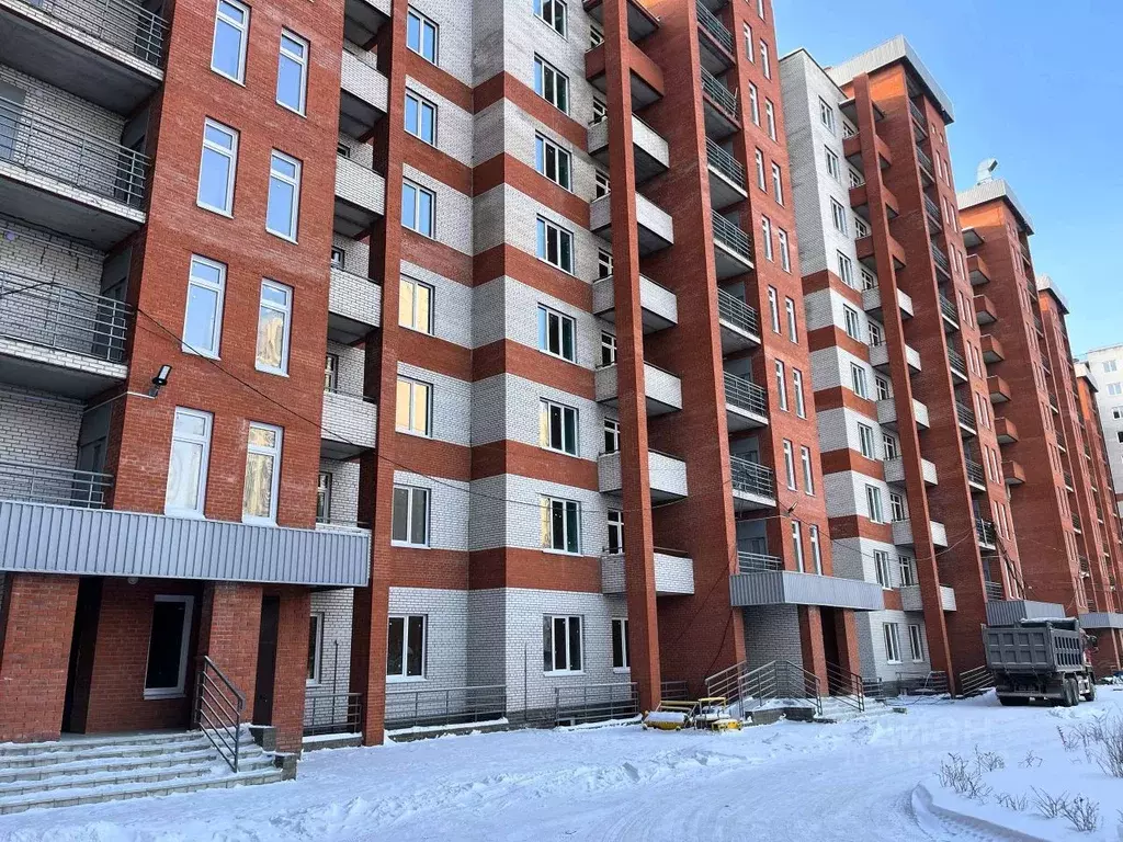 2-к кв. Омская область, Омск ул. Яковлева, 15 (82.5 м) - Фото 1