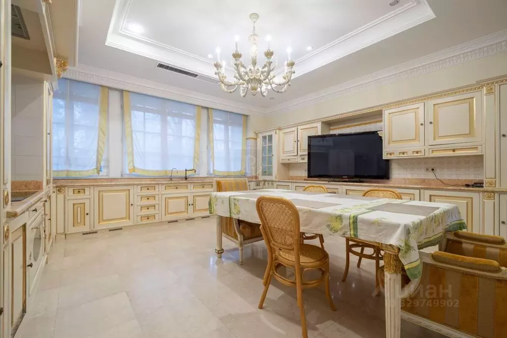 6-к кв. Москва Береговая ул., 8К1 (418.0 м) - Фото 1