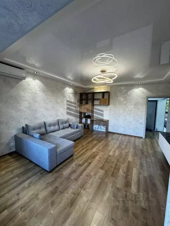 2-к кв. Татарстан, Казань ул. Достоевского, 57 (55.0 м) - Фото 0