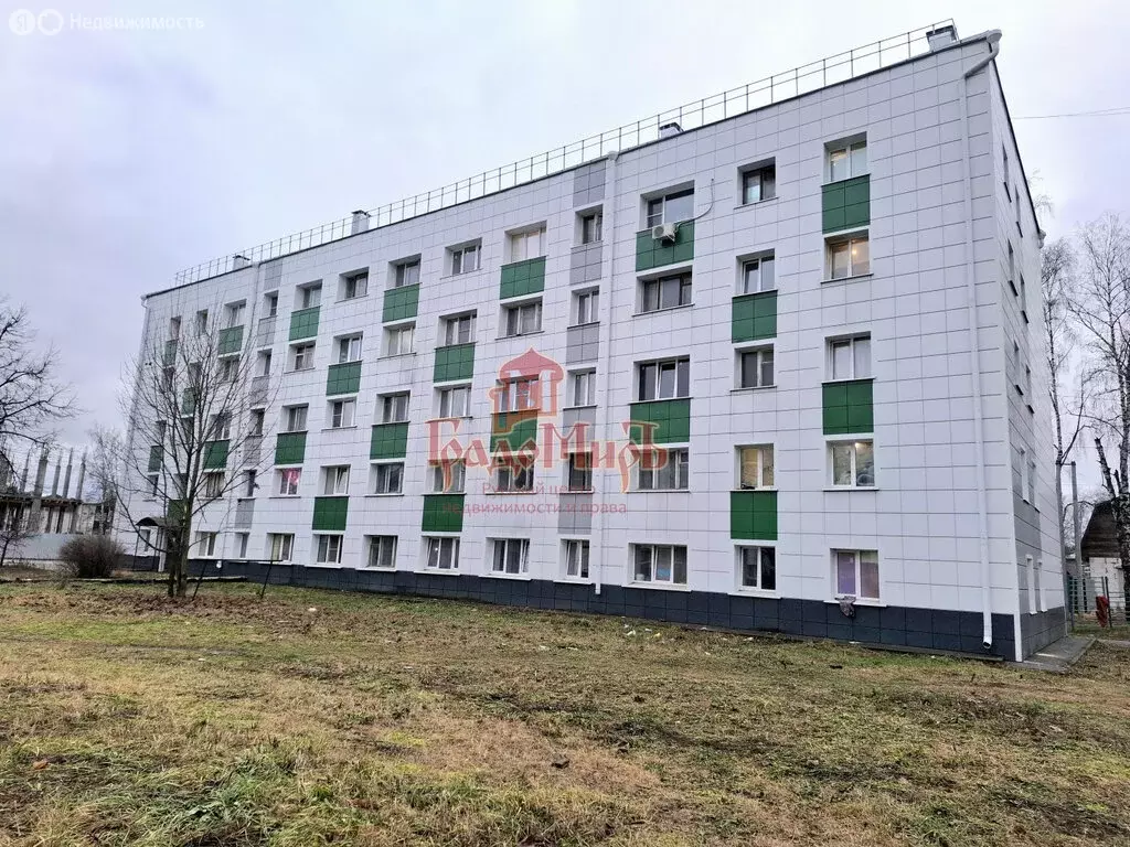 1к в 20-комнатной квартире (11.4 м) - Фото 1