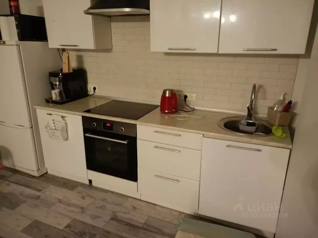 1-к кв. Московская область, Одинцово ул. Сколковская, 3В (40.0 м) - Фото 1