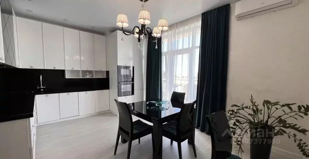 2-к кв. Астраханская область, Астрахань Донбасская ул., 3 (84.0 м) - Фото 2