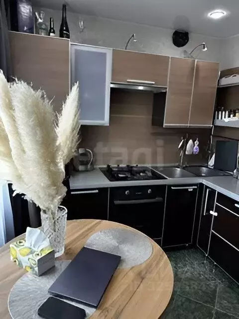 2-к кв. Иркутская область, Ангарск 84-й кв-л, 5 (45.0 м) - Фото 1