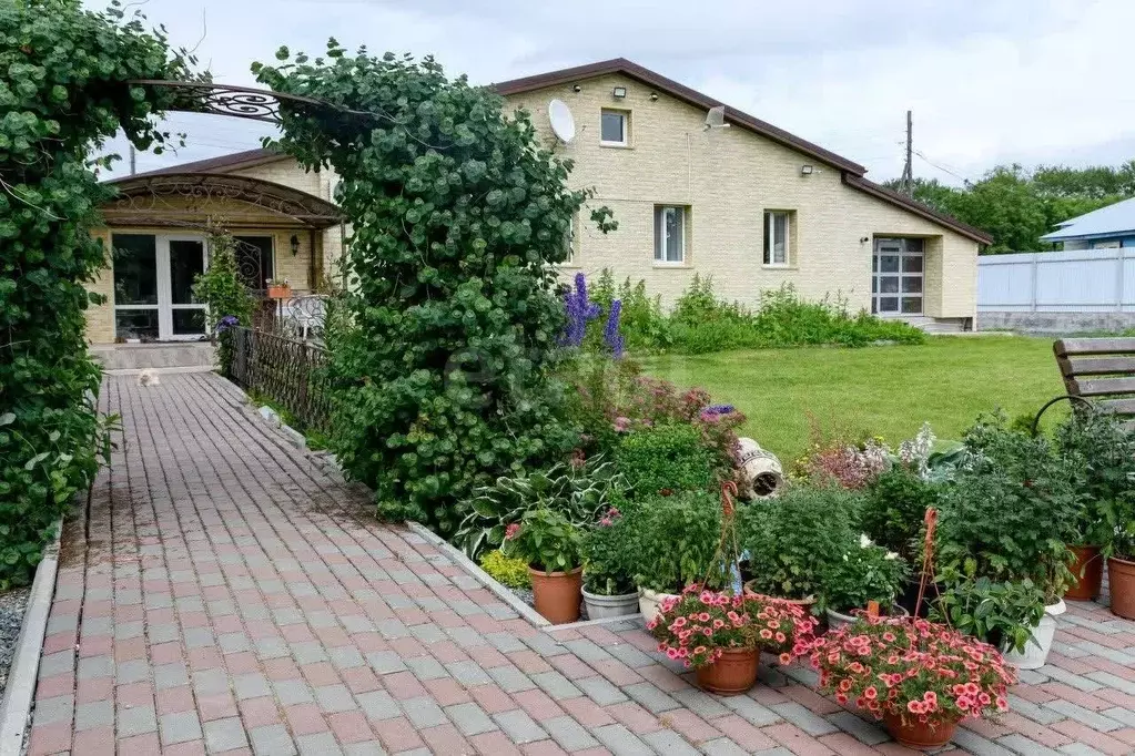 Дом в Сахалинская область, Анивский городской округ, с. Зеленодольск ... - Фото 1