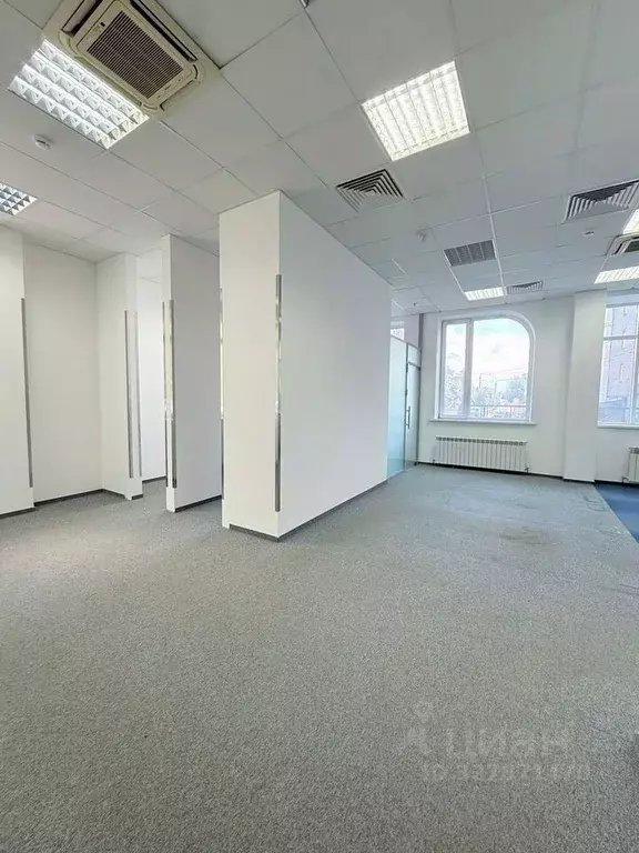 Офис в Новосибирская область, Новосибирск Сибирская ул., 57 (141 м) - Фото 2