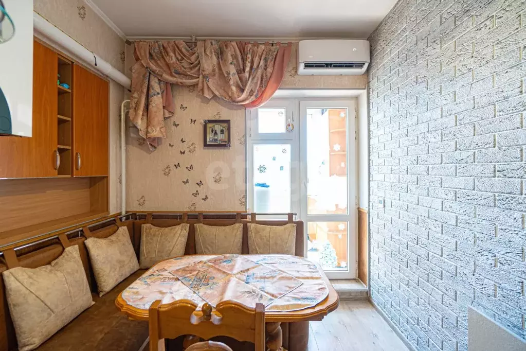 2-к кв. Севастополь ул. Скалистая, 39А (61.7 м) - Фото 1