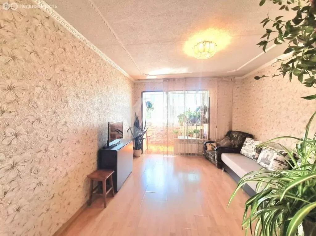 3-комнатная квартира: Находка, улица Астафьева, 23 (60 м) - Фото 1