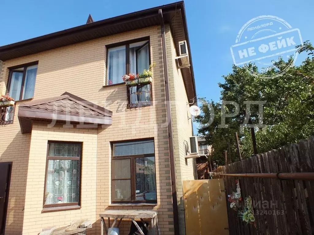 Дом в Ростовская область, Ростов-на-Дону Календарная ул. (140 м) - Фото 1