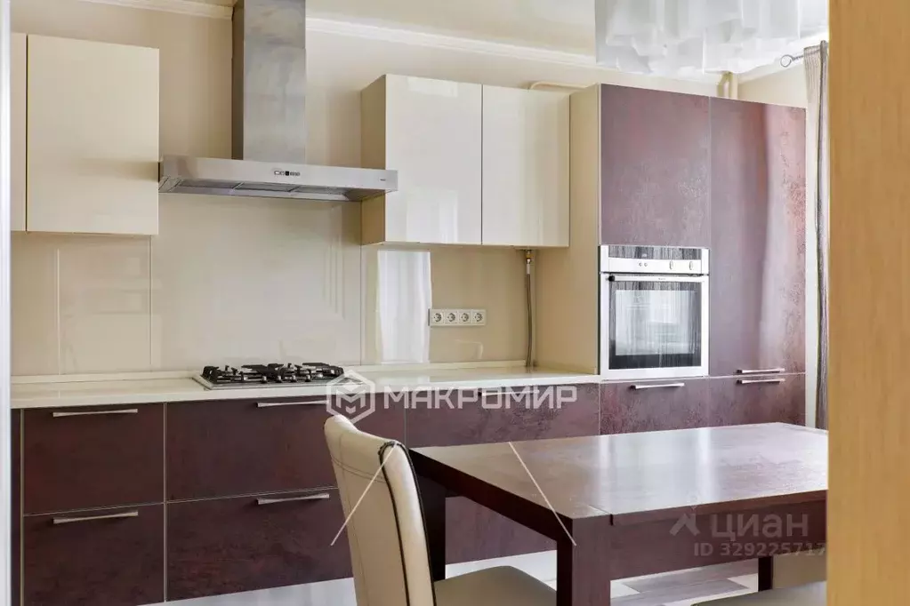4-к кв. Татарстан, Казань ул. Амирхана Еники, 4/2 (104.2 м) - Фото 2