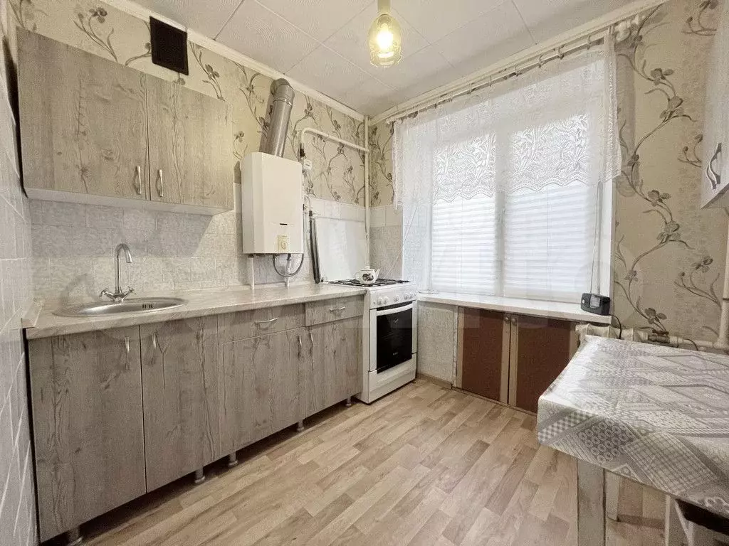 1-к. квартира, 31 м, 2/5 эт. - Фото 0