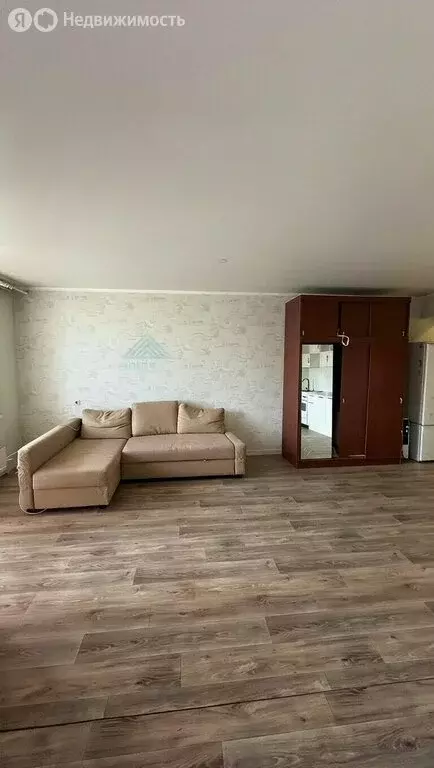 Квартира-студия: Черногорск, улица Калинина, 16А (39 м) - Фото 2