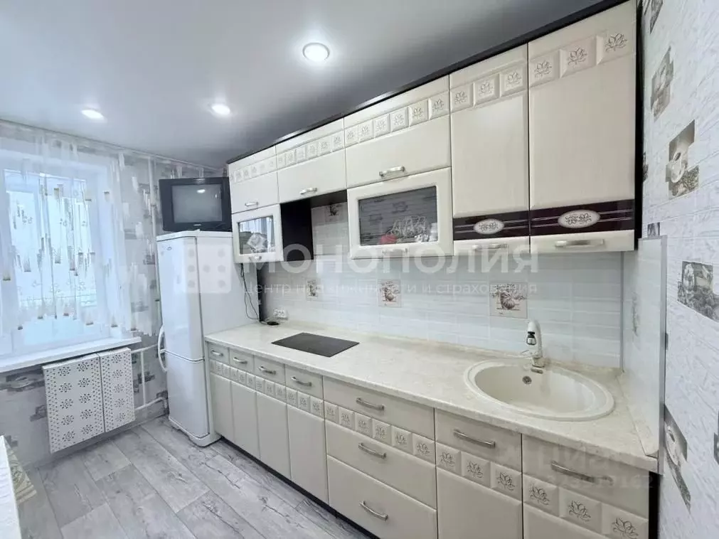 2-к кв. Амурская область, Белогорск Томский пер., 21 (52.1 м) - Фото 2