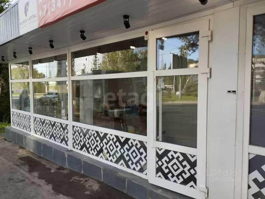 Торговая площадь в Башкортостан, Уфа ул. Комарова, 12 (34 м) - Фото 2
