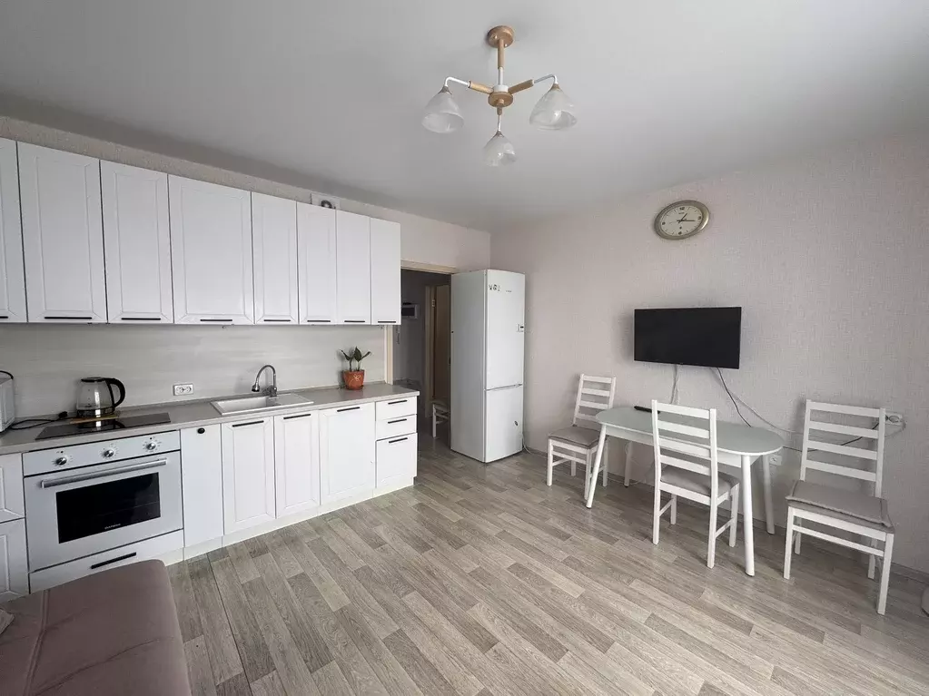 Продаётся 2-к квартира, 40.7 м - Фото 0