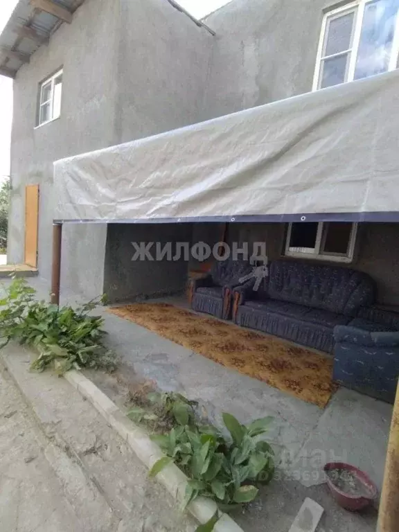 Дом в Астраханская область, Астрахань ул. 20 лет Победы (89 м) - Фото 1