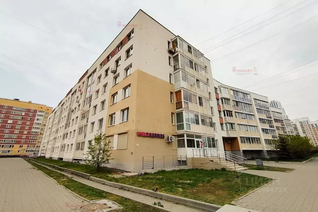3-к кв. Свердловская область, Екатеринбург ул. Краснолесья, 14к1 (83.8 ... - Фото 1