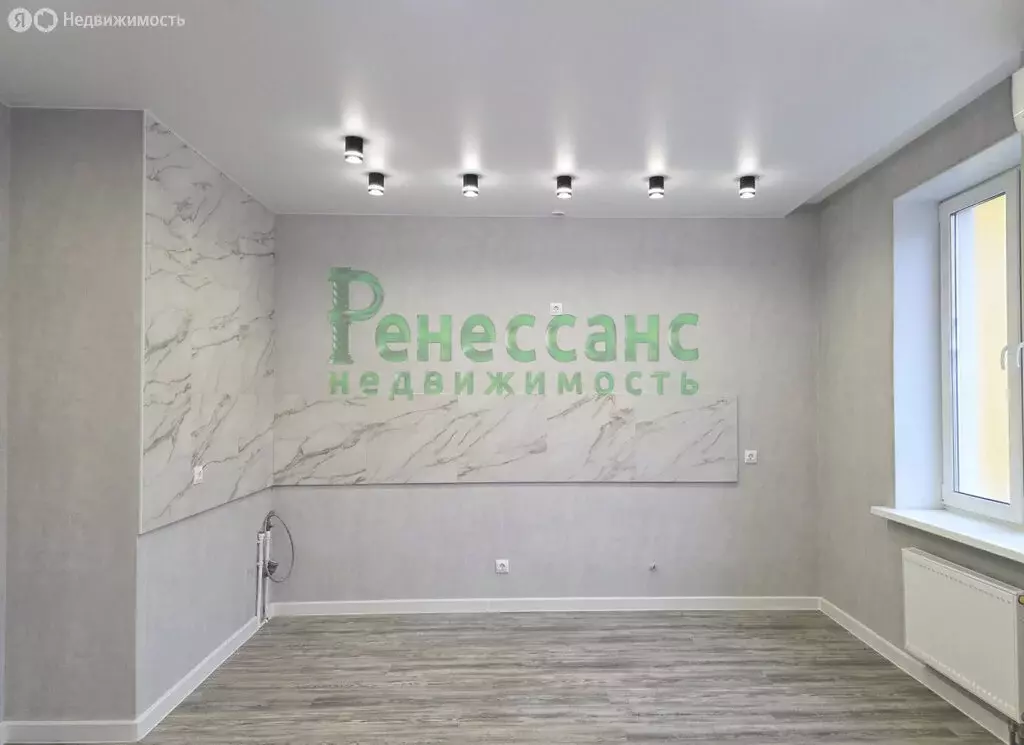 3-комнатная квартира: Брянск, улица Горбатова, 18 (81 м) - Фото 2