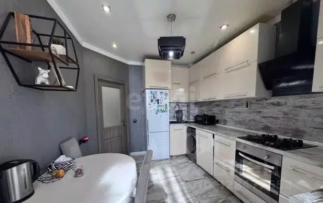 2-к кв. Ставропольский край, Ставрополь ул. Тухачевского, 27 (70.0 м) - Фото 1