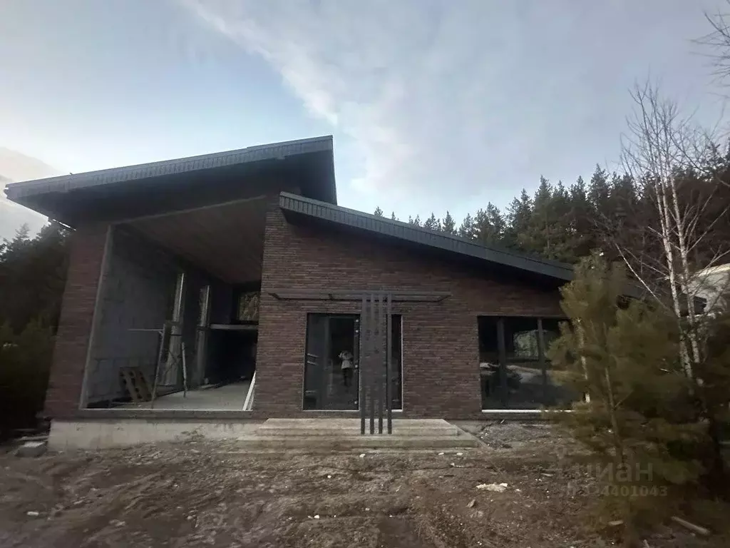 Коттедж в Свердловская область, Сысертский муниципальный округ, д. ... - Фото 1