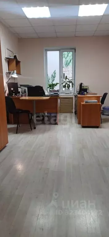 Офис в Свердловская область, Нижний Тагил Учительская ул., 12 (134 м) - Фото 1