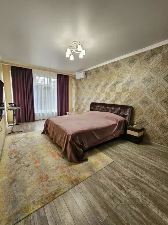 Дом в Краснодарский край, Геленджик ул. Иванова (207 м) - Фото 1