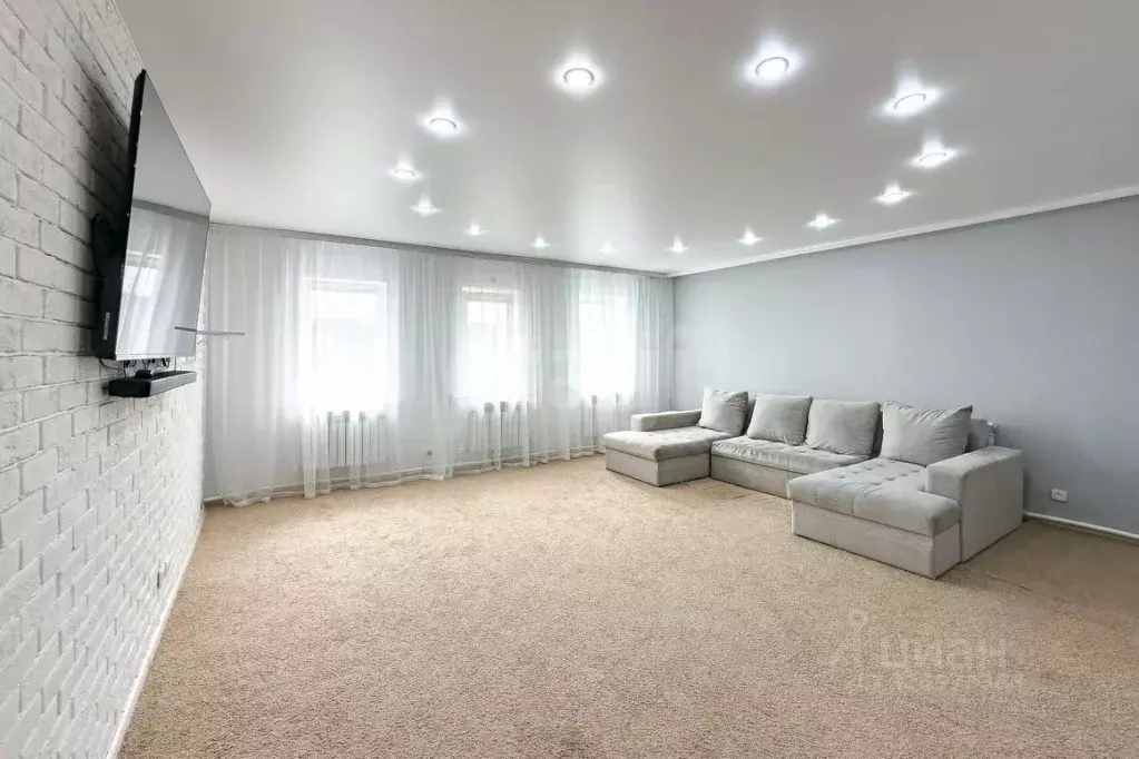 Дом в Ульяновская область, Ульяновск ул. Богданова, 7 (119 м) - Фото 1