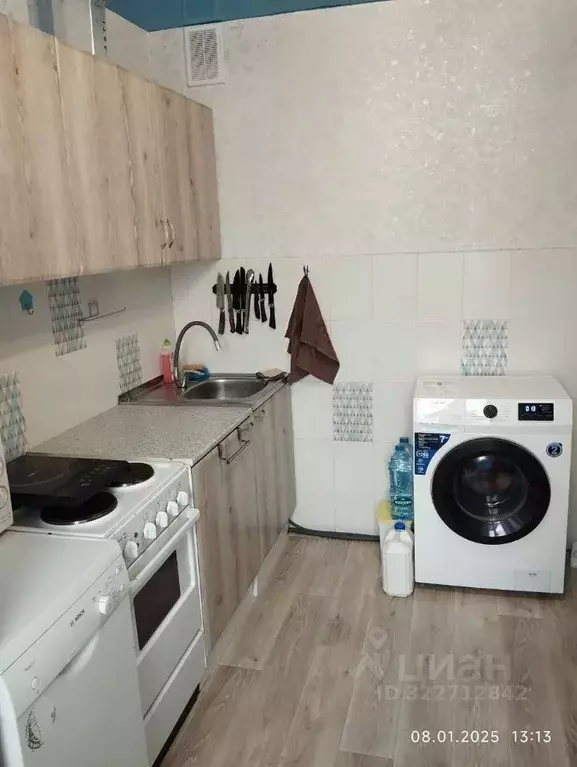 1-к кв. Кемеровская область, Новокузнецк Олимпийская ул., 8 (30.0 м) - Фото 2