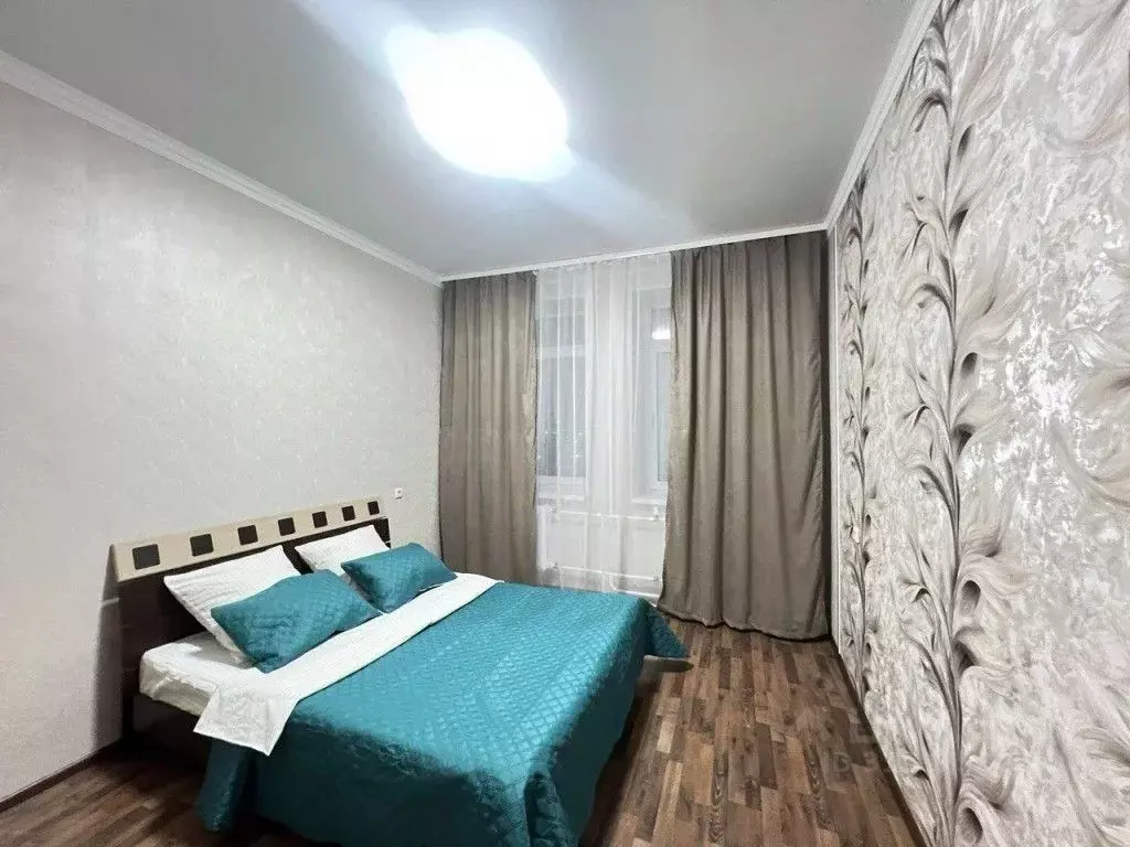 2-к кв. Орловская область, Орел ул. Розы Люксембург, 49 (80.0 м) - Фото 0