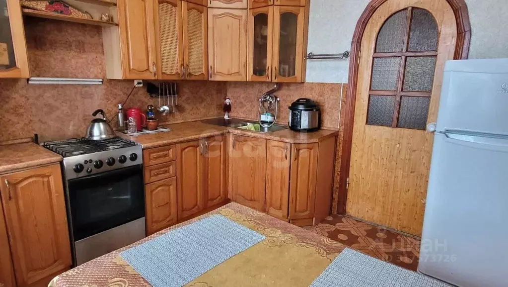 3-к кв. Вологодская область, Череповец Красная ул., 20 (64.9 м) - Фото 0