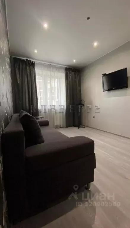 1-к кв. Тюменская область, Тюмень ул. Николая Федорова, 17к2 (41.0 м) - Фото 0