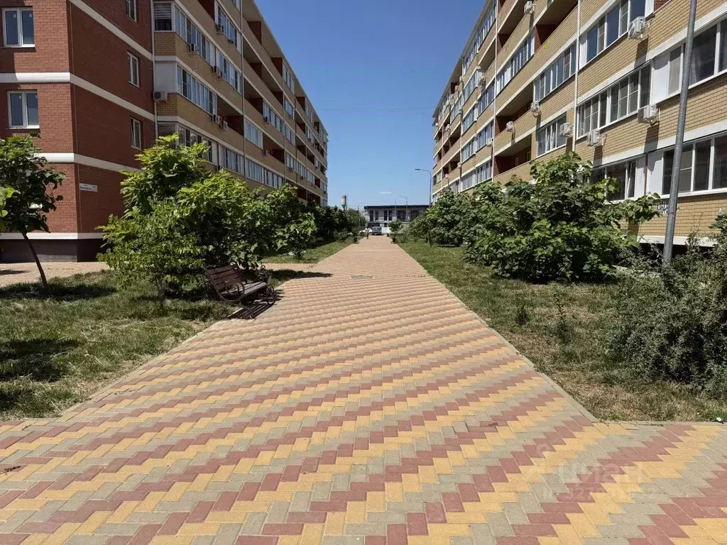 2-к кв. Адыгея, Тахтамукайский район, Старобжегокайское с/пос, Новая ... - Фото 1