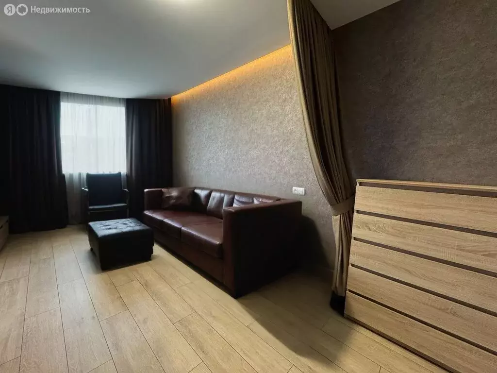 2-комнатная квартира: Новороссийск, проспект Ленина, 33 (51.7 м) - Фото 1